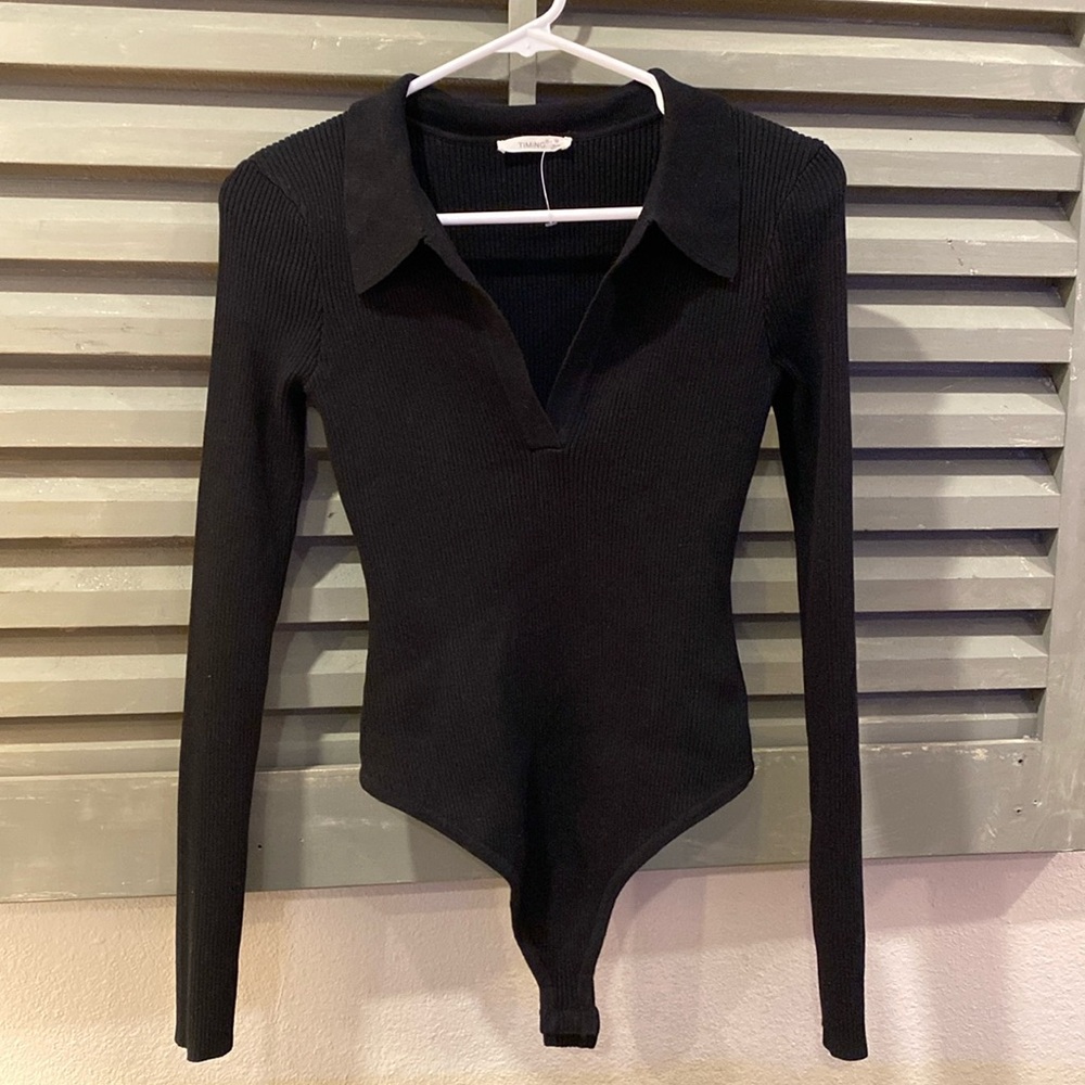 Black body suit with collar